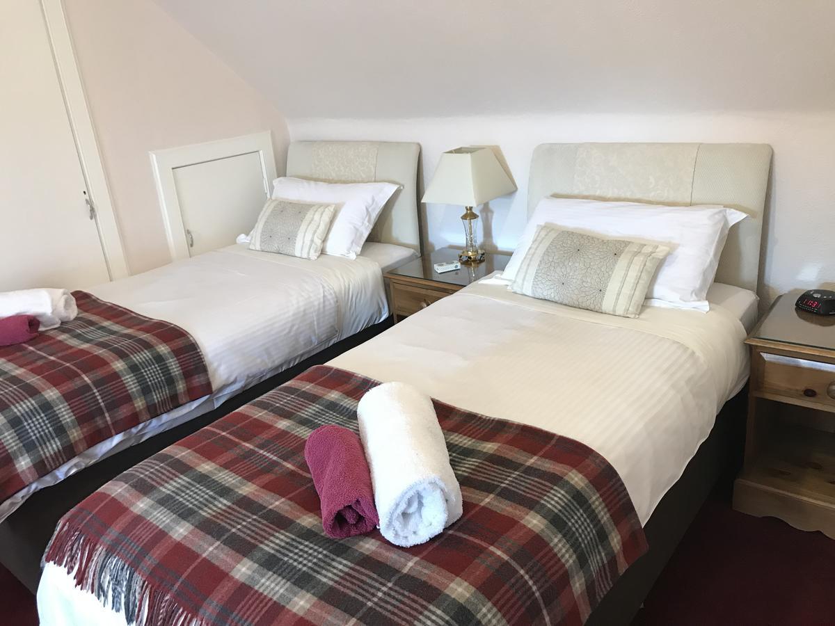 Rossmor Bed & Breakfast Grantown-on-Spey Екстериор снимка
