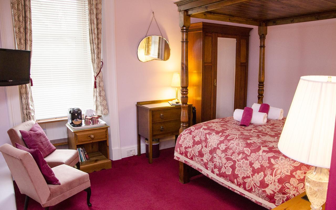 Rossmor Bed & Breakfast Grantown-on-Spey Екстериор снимка