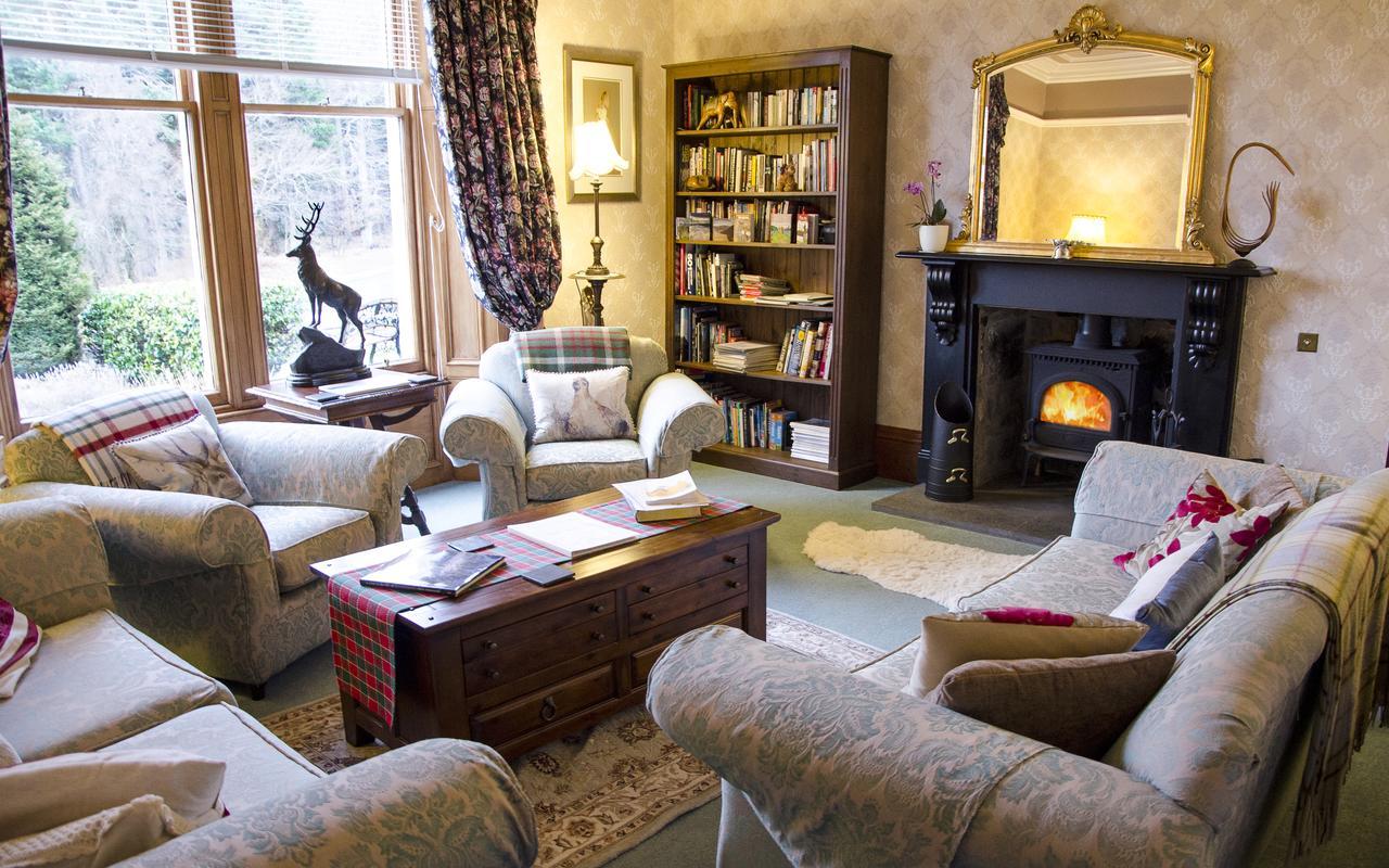 Rossmor Bed & Breakfast Grantown-on-Spey Екстериор снимка